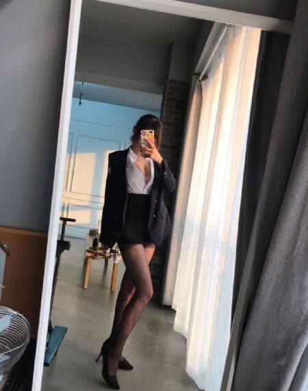 台湾老板猛操大逼视频_BD韩语超清在线观看