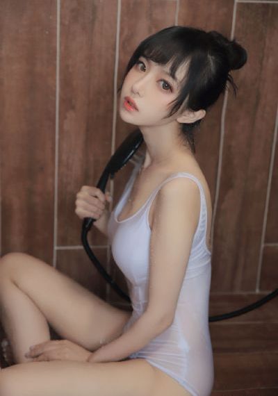 被部长侵犯至高潮_4KHD在线观看